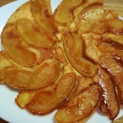 味薄のスカスカなりんごを使いましたがしっかり甘み味が染みてgood♪
美味しく作れました。